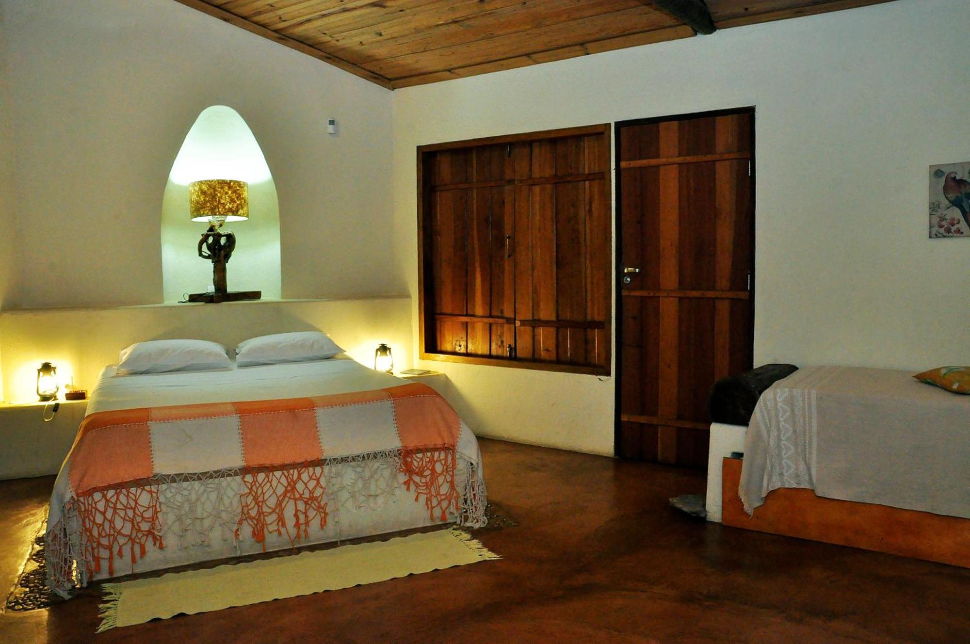 Salto Corumba Hotel Camping Clube Corumba de Goias Exterior photo